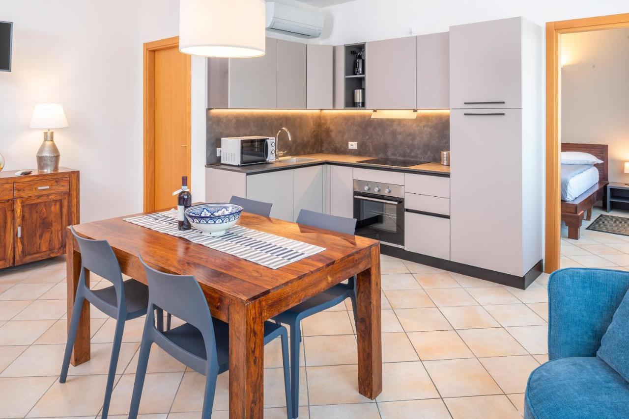 Residence Campana Bardolino Buitenkant foto